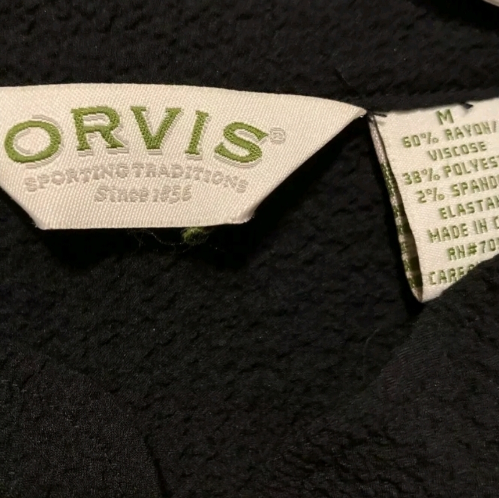 Orvis Mandarin Collar Button Down Size Medium - image 4